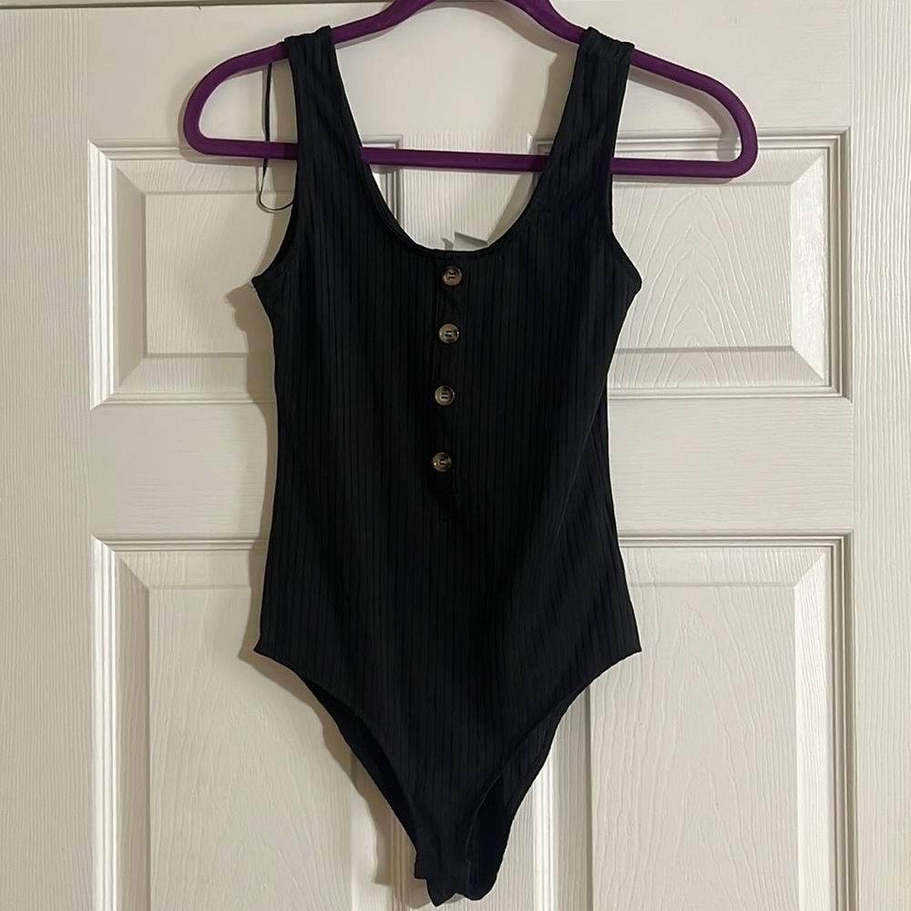 H&M. Tank Bodysuit. Black. Size S